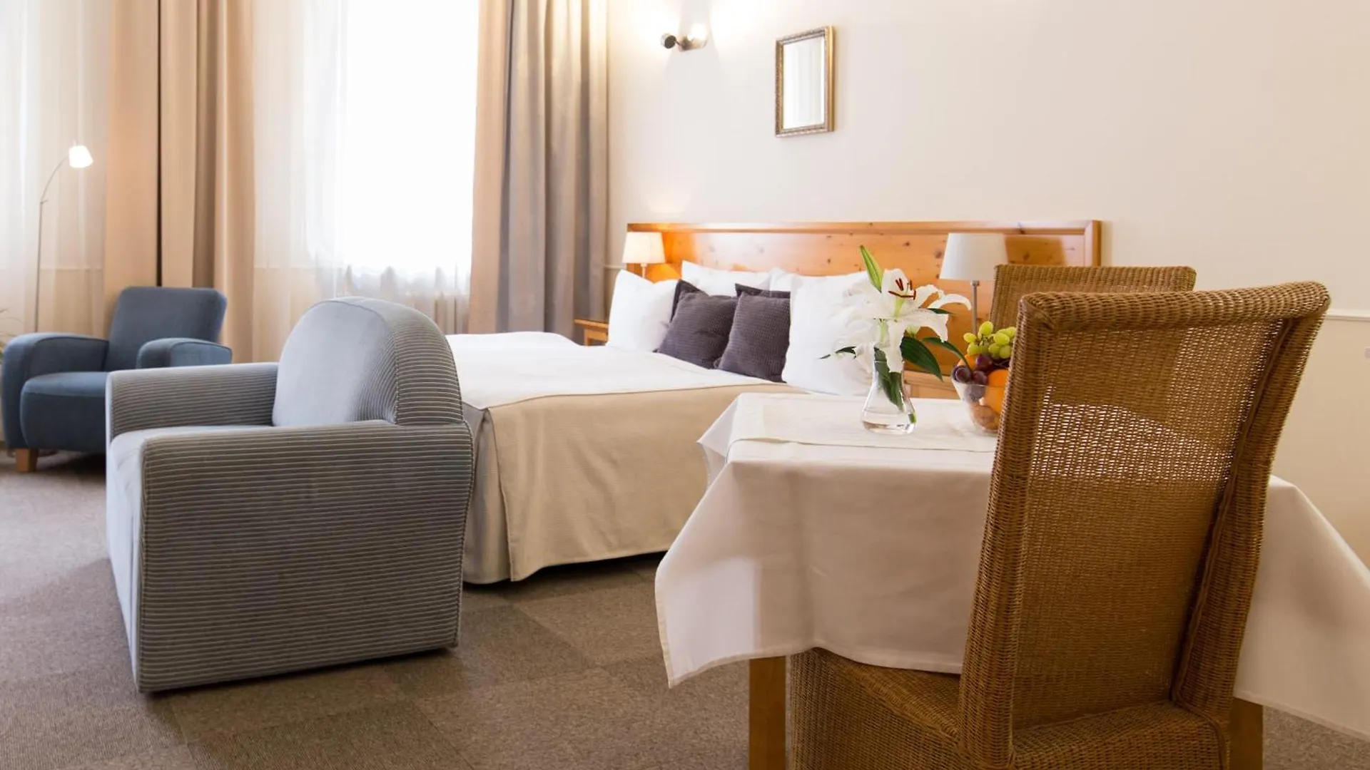 Unitas Hotel Prague