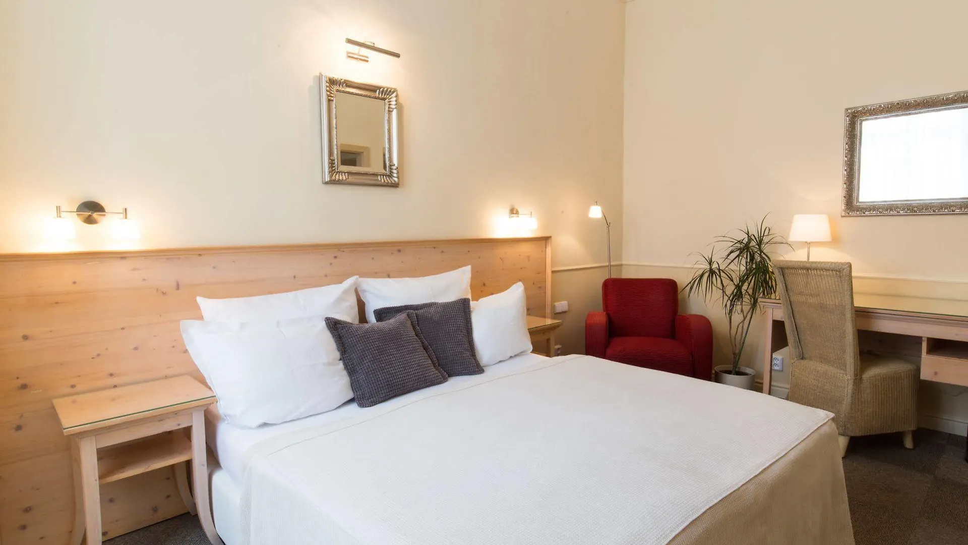 Unitas Hotel Prague