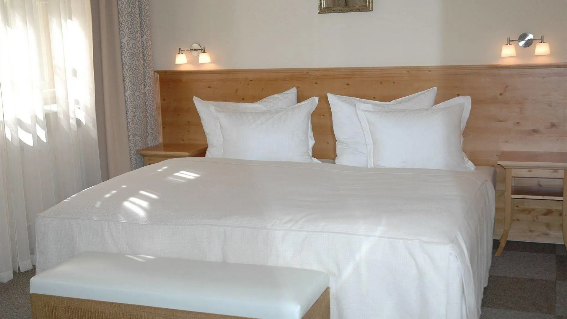 Unitas Hotel Prague