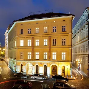 Charles Bridge Palace Hotell
