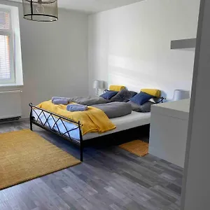 B12 - Bohdanecska 12 Apartmán Pardubice