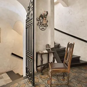 Boutique By Little King Apart-hotel