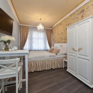 Cathedral Apart-hotel